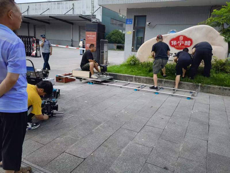 高密市广告片拍摄公司核心优势：全流程服务，让品牌广告片省心更出彩